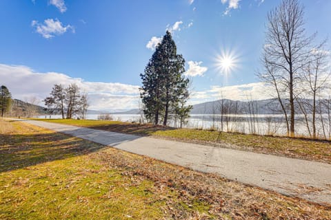 Walk to Marina Harrison Cabin with Lake View! Cabin in Harrison