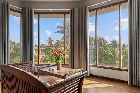 City view, Garden view
