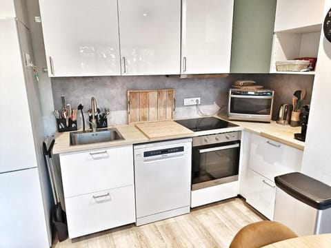 Au sommet des Ocres et des Bois - Maison T3 & Parking Villa in Goult