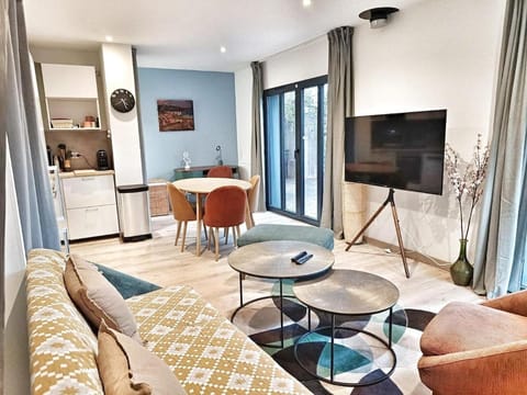 Au sommet des Ocres et des Bois - Maison T3 & Parking Villa in Goult