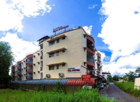 Property building, Day