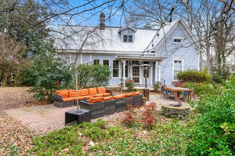 Patio, Garden, Garden, Seating area, Garden view