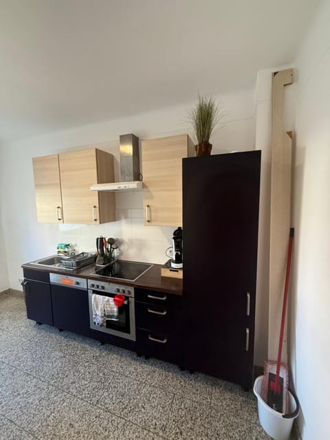 Chambre centre gasperich Vacation rental in Luxembourg