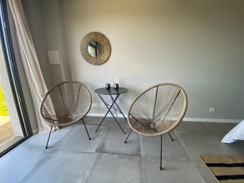 Santa Giulia Camara - Lecci Lodge Bed and Breakfast in Zonza