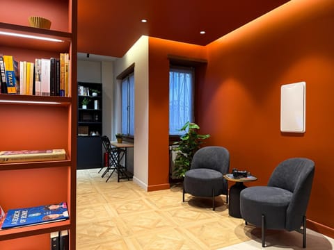 Library, TV and multimedia, Living room, Seating area