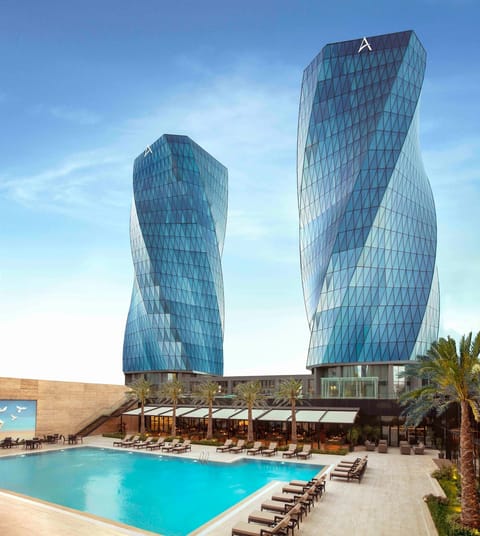 Property building, Swimming pool