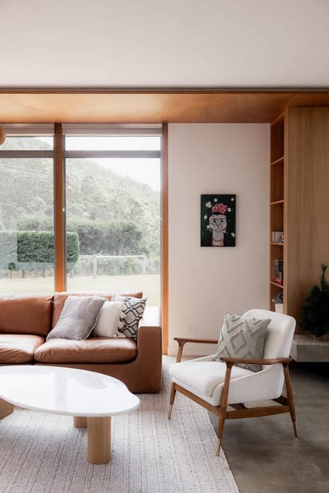 Woodbridge Hill Country Escape House in Tasmania