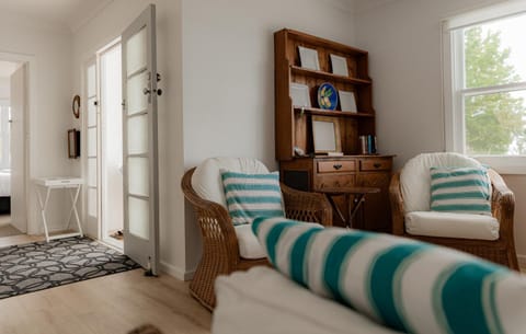 The Little Pearl - Front row at Beauty Bay House in St Helens