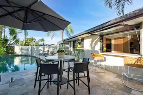 Property building, Patio, Day, View (from property/room), Balcony/Terrace, Dining area, Pool view, Swimming pool, sunbed