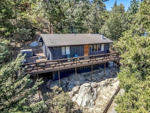 Property building, Natural landscape, Mountain view
