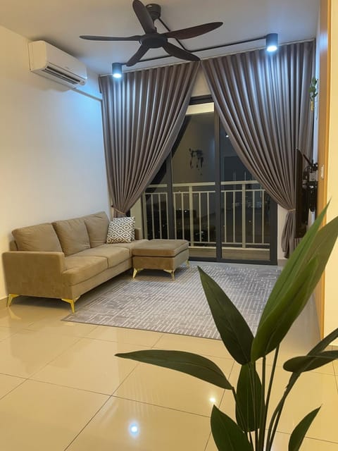 Living room, Seating area, air conditioner