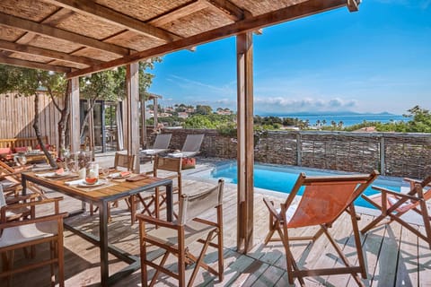 Patio, View (from property/room), Balcony/Terrace, Dining area, Pool view, Sea view, Swimming pool