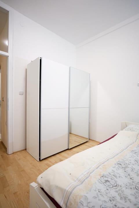 Nina apartments Apartment in Timiș County