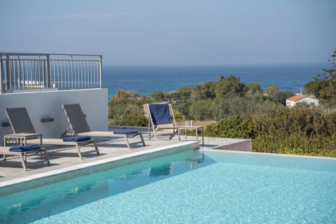 Crabstone Brand New Complex with Pool Apartment in Islands