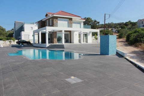 Marymina Villa House in Protaras