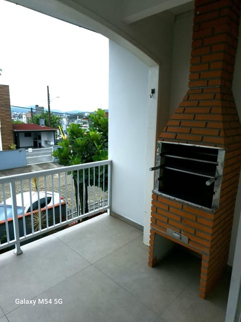 BBQ facilities, View (from property/room), Balcony/Terrace