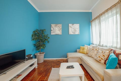 Communal lounge/ TV room, Living room