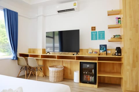 Ibiza Beach Club Koh Tao Hotel in Ko Tao