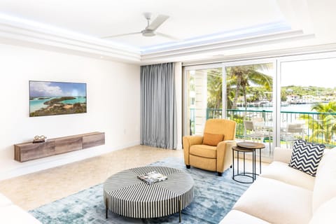 Living room, Sea view