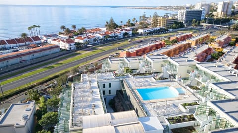 Property building, Natural landscape, Pool view, Sea view