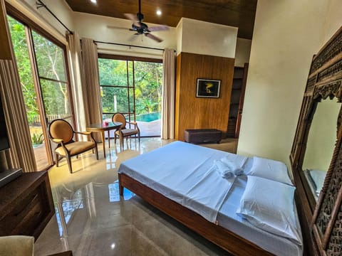 Bed, Photo of the whole room