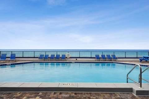 Day, People, People, People, Natural landscape, View (from property/room), Beach, Guests, Guests, Guests, Pool view, Sea view, Area and facilities, Swimming pool, children, children, children, young children, young children, young children, older children, older children, older children, group of guests, group of guests, group of guests, Family, Family, Family, sunbed