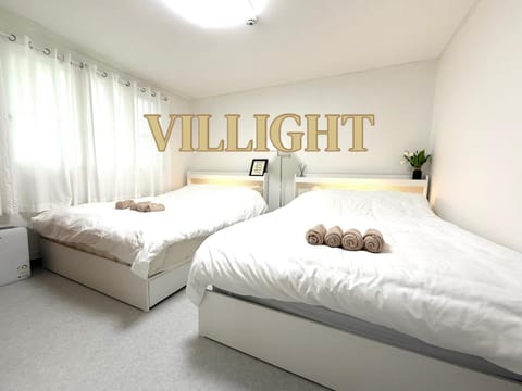 Bed, Bedroom, Area and facilities