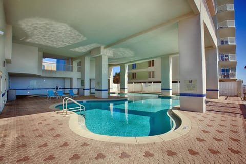 Balcony/Terrace, Pool view, Area and facilities, Swimming pool, sunbed