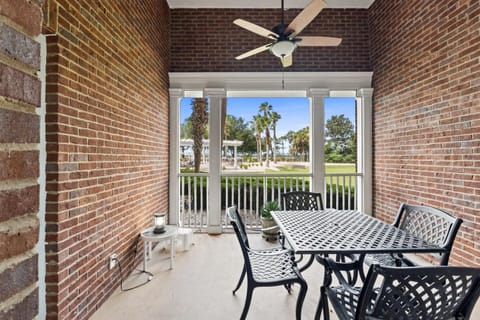 Patio, Day, View (from property/room), Balcony/Terrace, Seating area, Dining area