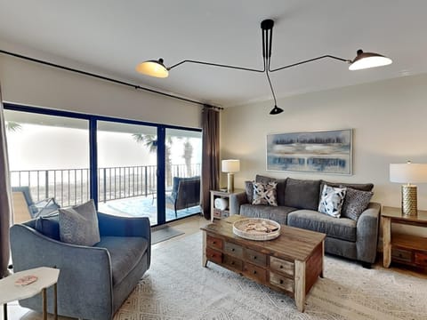 Balcony/Terrace, Living room, Seating area, Sea view, furniture