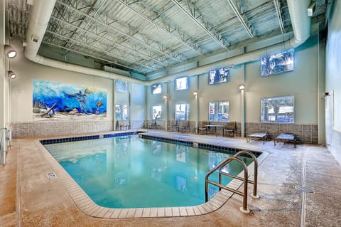 Game Room, Hot Tub, Sauna, On-site shops, Steam room, Kids's club, Swimming pool
