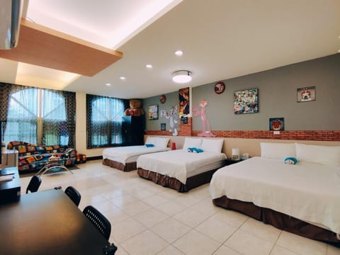 Photo of the whole room