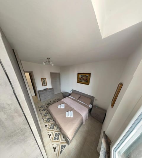 Rosso MXP e Lago Maggiore aeroporto a 7 min Apartment in Somma Lombardo