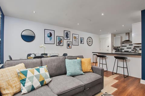 Central 3 Bedroom, En Suite - Perfect For Groups! Apartment in Leeds