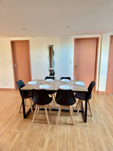 Cosy 4 - Montbéliard centre 80m2 Apartment in Montbéliard