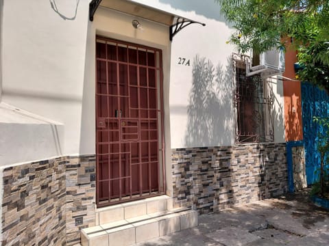Property building, Facade/entrance