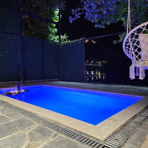 1 Private Bedroom Villa River View&Jacuzzi Villa in Montenegro