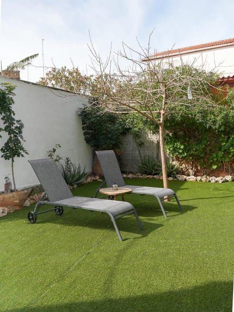 Garden, Garden, sunbed