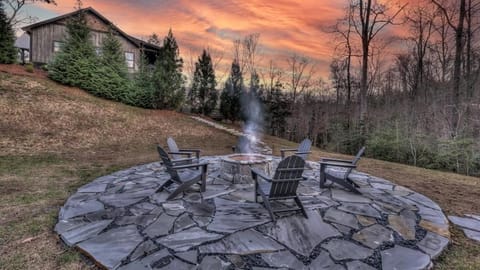 Paradise Found House in Blue Ridge