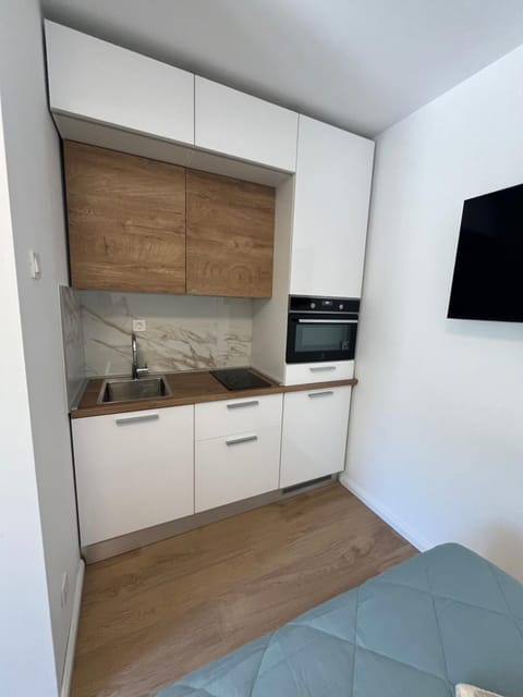 Green oasis for Two, 30 meters from sea Apartment in Zadar