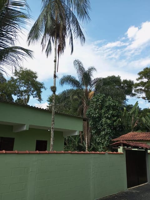 Casa Refúgio da Cachoeira House in Angra dos Reis