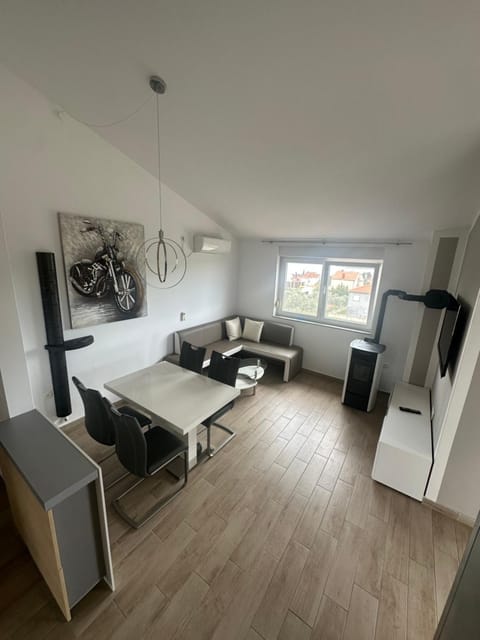 Restaurant/places to eat, Breakfast