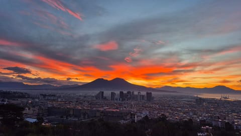 View (from property/room), City view, Sea view, Sunrise