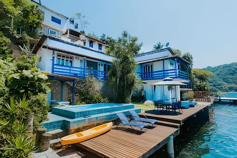 Casarão dos Pereira - Acesso a Praia da Figueira House in Angra dos Reis