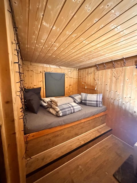 Bauwagen mit Bergblick Luxury tent in Bad Reichenhall