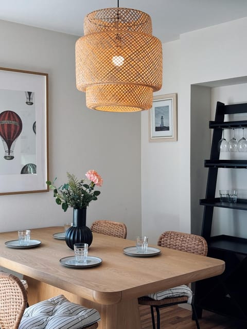 Cozy Private Room A in S Central LA Vacation rental in Compton