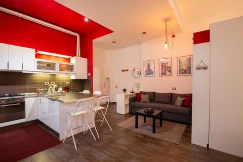 Kitchen or kitchenette, Living room