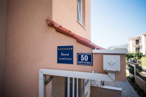 Property building, On site