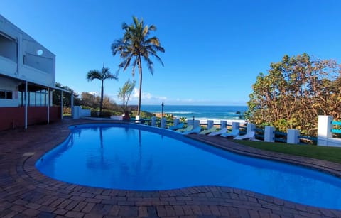 Day, Natural landscape, Pool view, Sea view, Swimming pool, sunbed