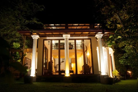 Property building, Facade/entrance, Garden